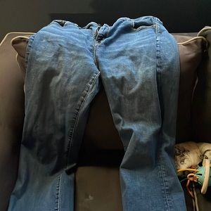 20 long kickboot American Eagle jeans